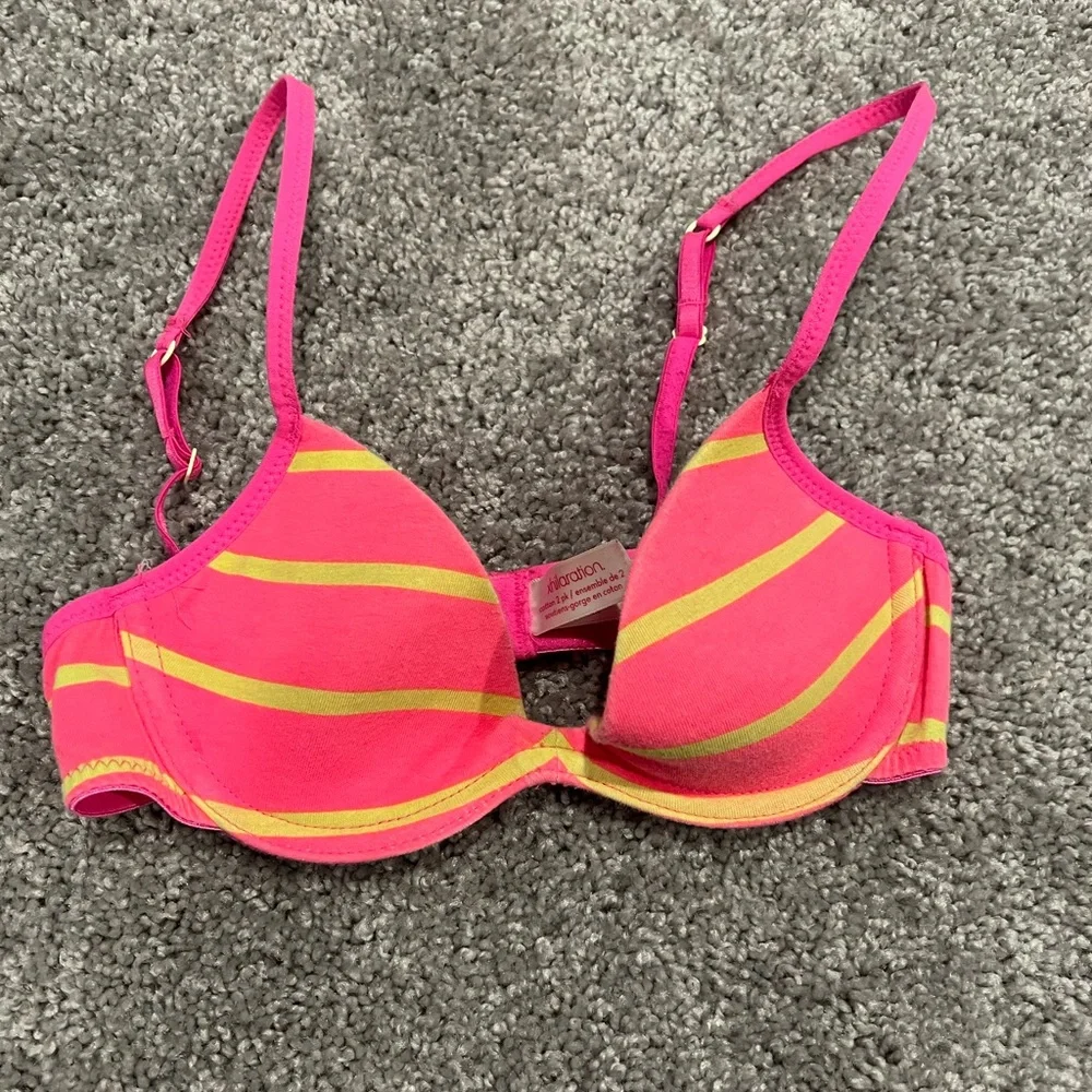 3 Bra Bundle - Picture 2 of 7